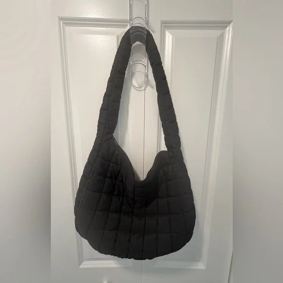 Black Puffer Shoulder Handbag Brand New! - Picture 1 of 5